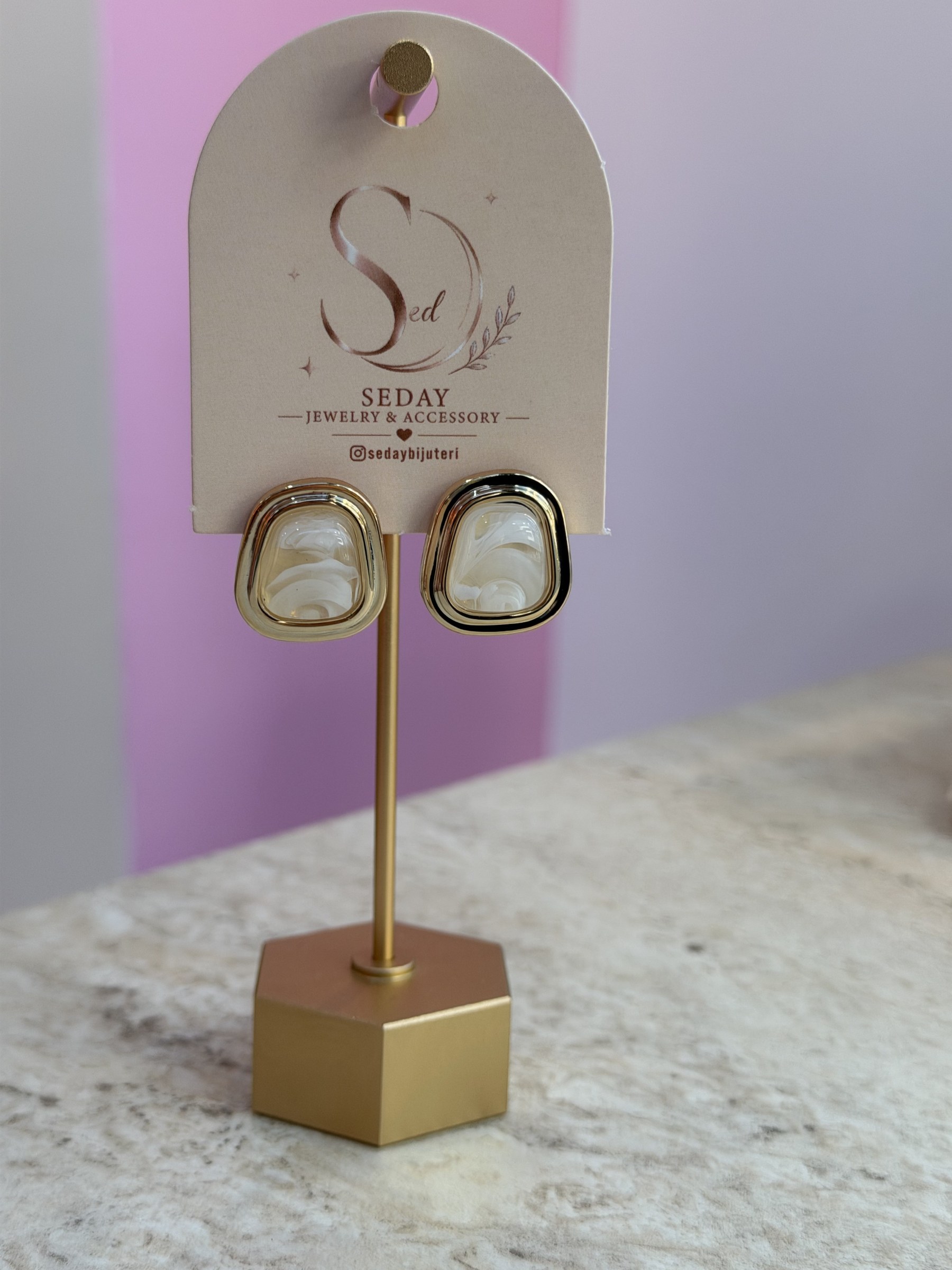 Beyaz Gold Küpe