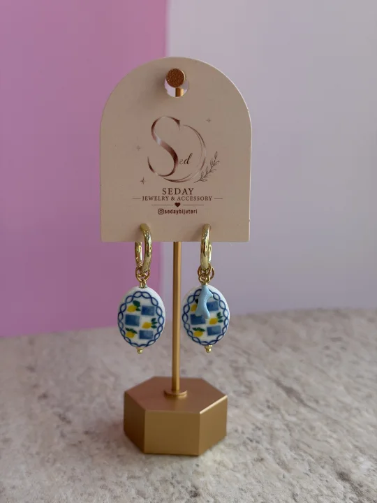 Mavi Gold Charmlı Küpe